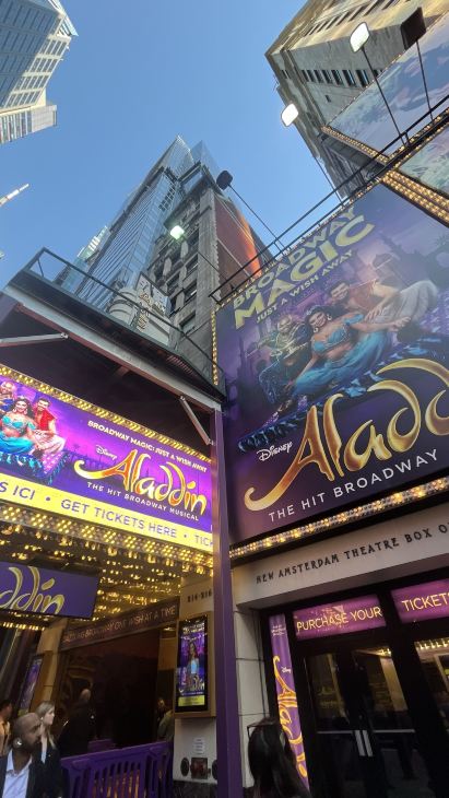 最新】ブロードウェイ・ミュージカル『アラジン』 - チケット、営業