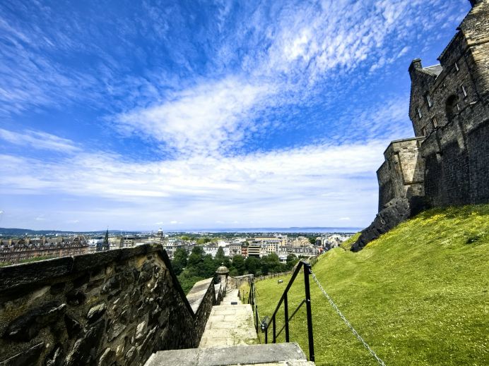 Edinburgh Castle Tickets [2026] - Promos, Prices, Reviews