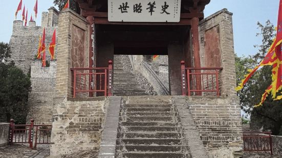 韓城市博物館很不錯，館藏豐富，古色古香的老建築，歷史沉澱很厚