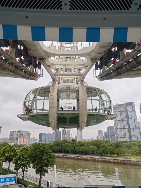 Bay Glory Ferris Wheel Tickets [2026] - Promos, Prices, Reviews