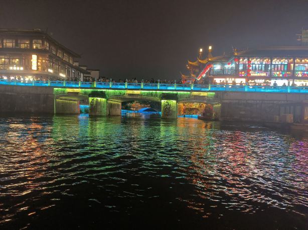 Fuzimiao (Confucius Temple) Qinhuai River Boat Tour Tickets [2026