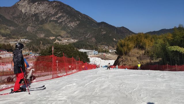 Tianzhu Mountain Ski Field