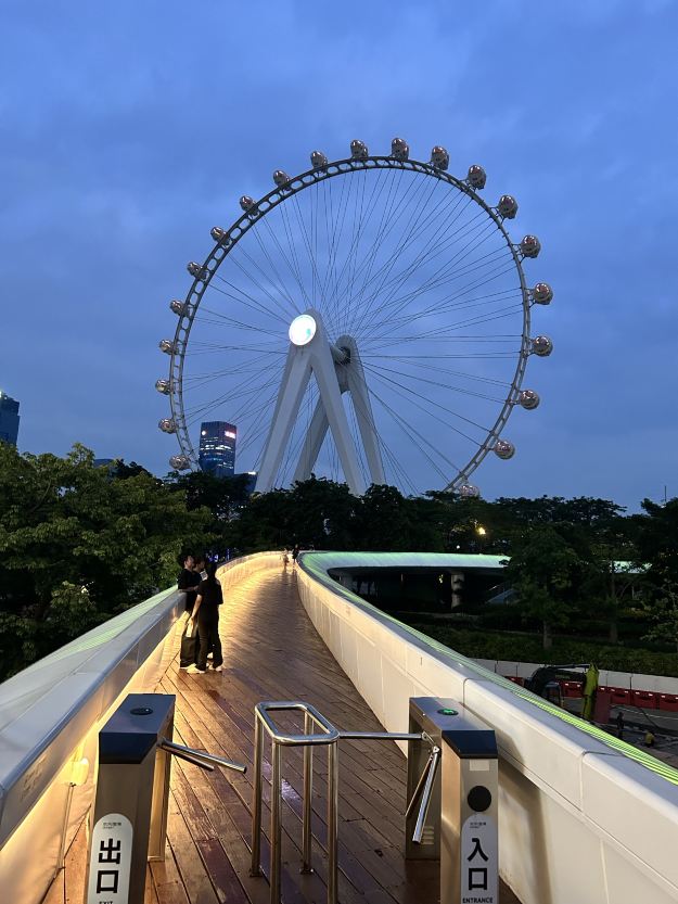 Bay Glory Ferris Wheel Tickets [2026] - Promos, Prices, Reviews