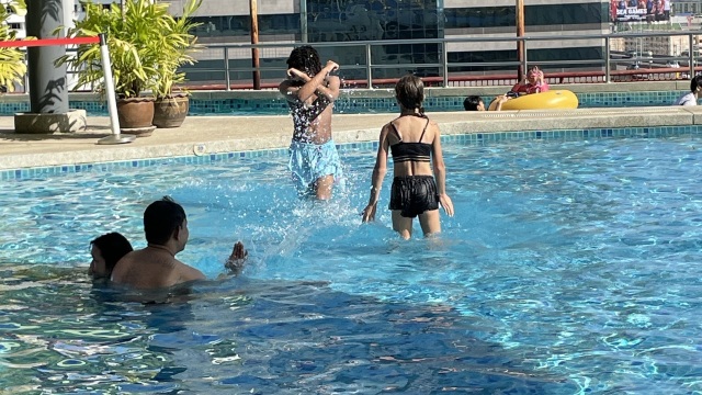 review picture