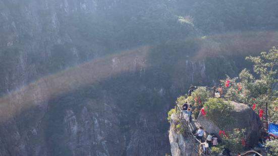 适合家庭出游的好去处，即可以爬山锻炼也可以轻松闲逛，放松心情