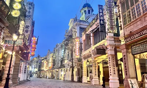 Mission Hills Huayi Brothers Feng Xiaogang Movie Town