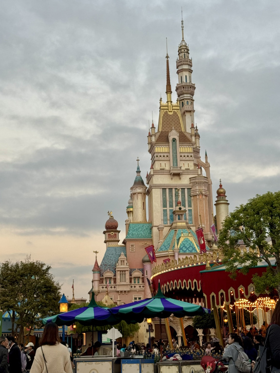 Hong Kong Disney Land: Ultimate Guide for Maximum Magic | Trip.com