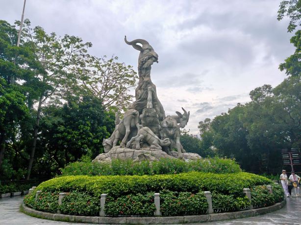 中国博物館⑥ 博物馆大门- Picture of Six Dynasties Museum, Nanjing