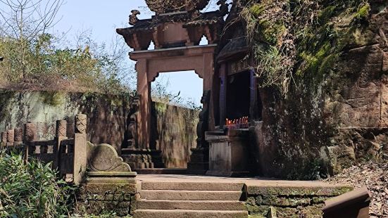 风景优美，道家仙山，宝地，值得一游。如果只到玉虚宫，体力一般