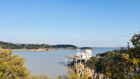 松蘭山海濱度假區 attraction in 寧波