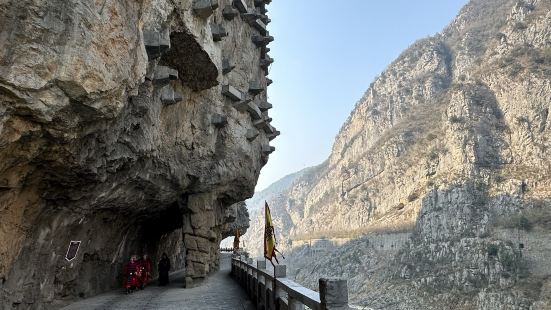 挺好玩的，过年时候全家一起去的，体验还不错，风景优美，散散心