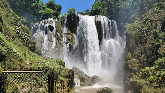 Pulhapanzak Waterfalls