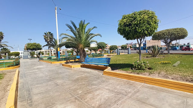 Plaza De La Villa Pisco