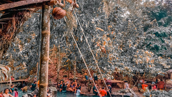 Bunut Ngengkang Attraction