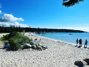 Hubbards Beach Campground & Cottages
