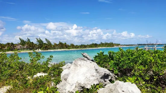 Xpu-ha Beach