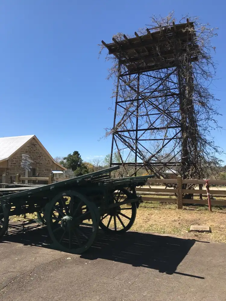 Hotel di Catherine Field