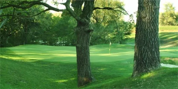 2_Iron Horse Golf Club