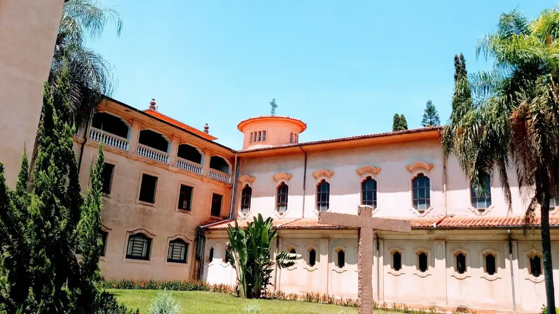 Hotels near Mosteiro de Itaici