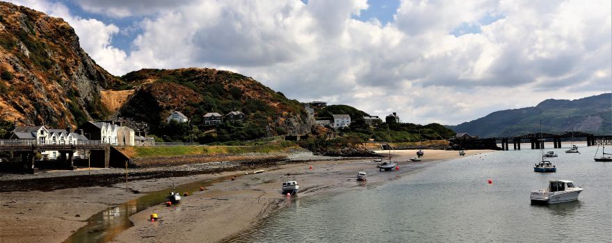 Harbwr Abermaw Barmouth Harbour