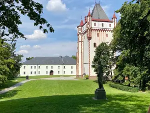 Zamek Hradec Nad Moravici
