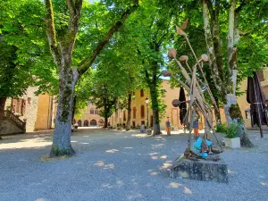 Halle de Cordes-sur-Ciel