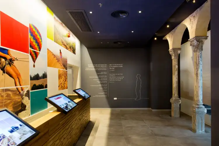 Hotels near The Gateway to the Negev Visitor Center
