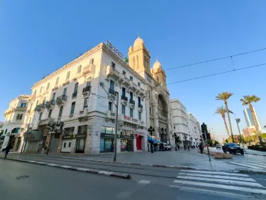 Avenue Habib Bourguiba