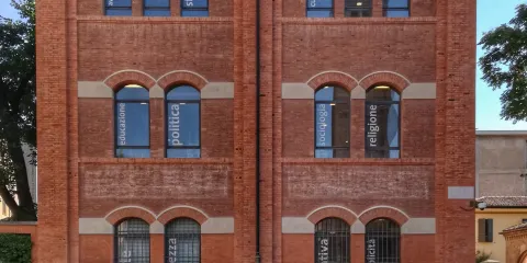 Biblioteca Multimediale Arturo Loria