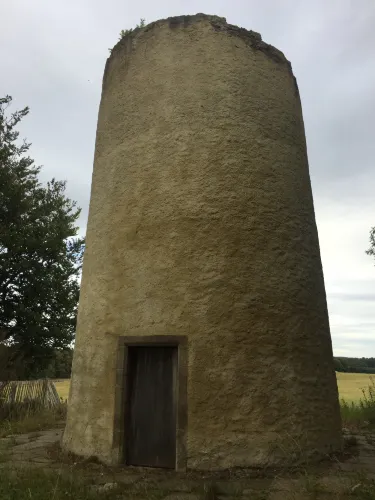 Melville House, Dovecot