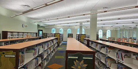 Maureen B. Gauzza Public Library
