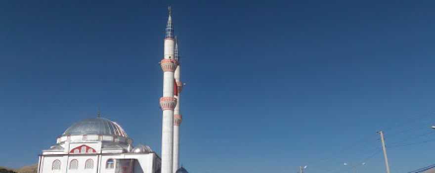 Şehitler Cami