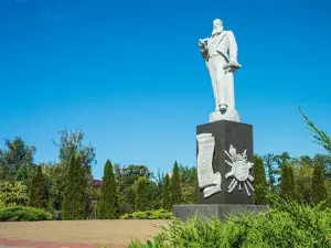 Memorial Knyshov
