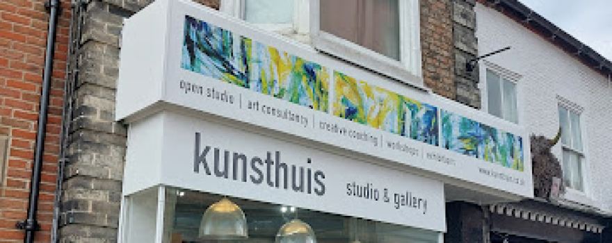 Kunsthuis Gallery