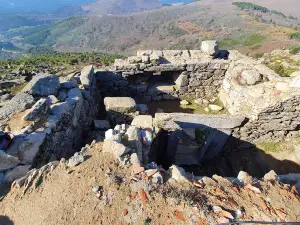 Castillo de San Vicente (Ruinas)