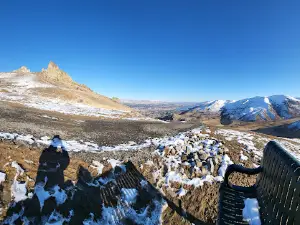 Saddle Rock Trailhead