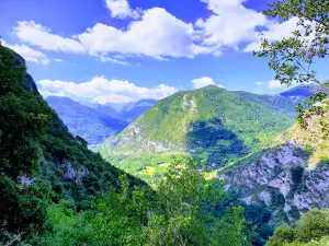 Niaux cave
