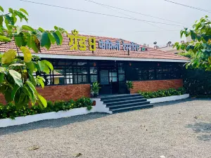 GRAND-9 FAMILY RESTAURANT