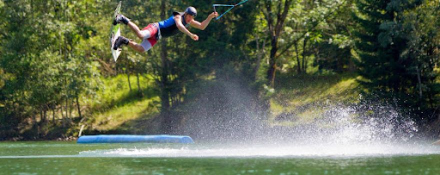 WAKE Stall