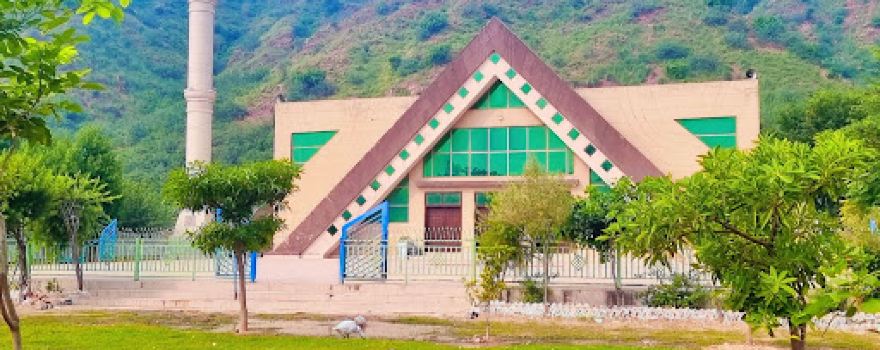 Hazrat Pir Karam's Mausoleum