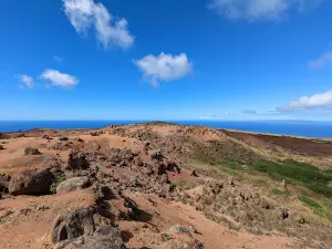 Keahiakawelo (Garden of the Gods)
