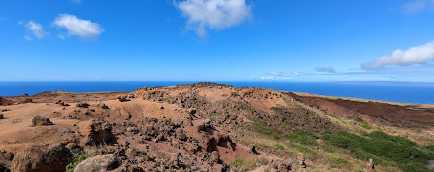 Keahiakawelo (Garden of the Gods)
