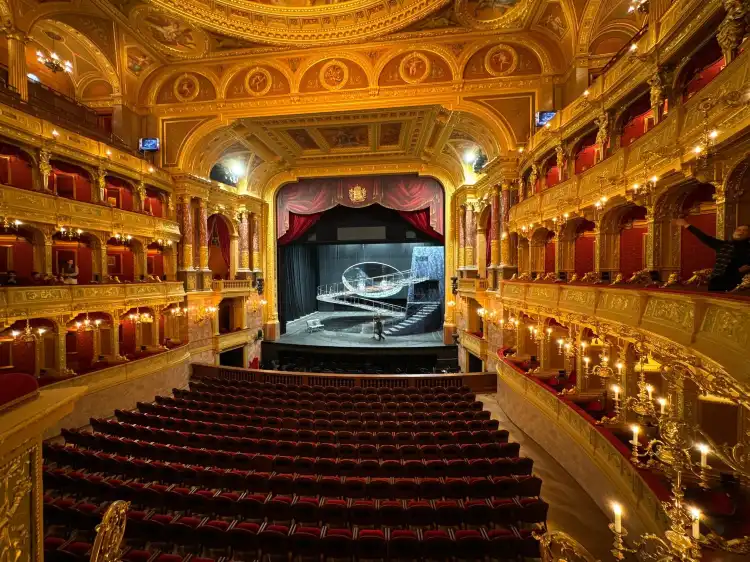 Hotels near Budapest Operetta Theatre