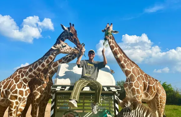北碧府野生動物園門票+與長頸鹿互動拍照大小同價