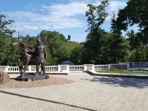 Park Drevlianskiy / Ostrovskogo