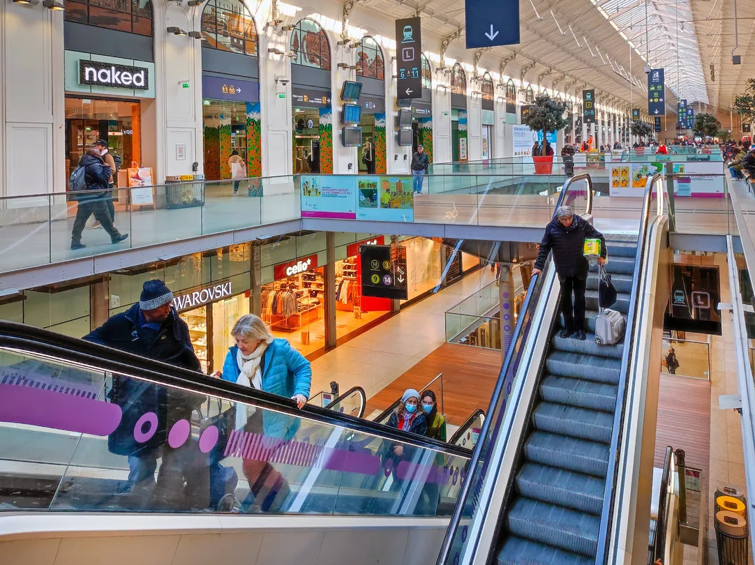 5_蓋爾·聖拉扎演團