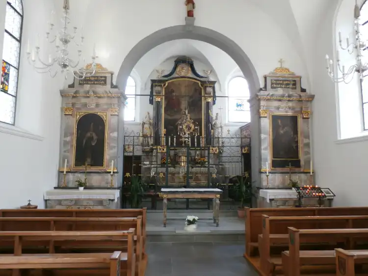 Brunnen