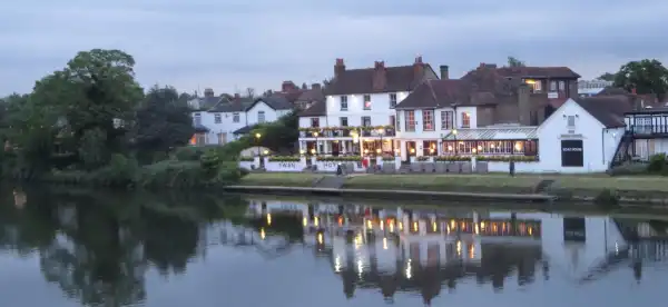 Hotels in Staines