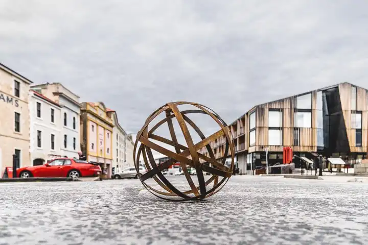 Hotels near IXL Tasmanian Art Gallery