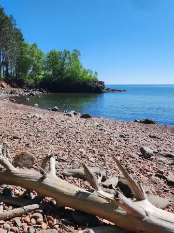 Hotels in Silver Creek Township